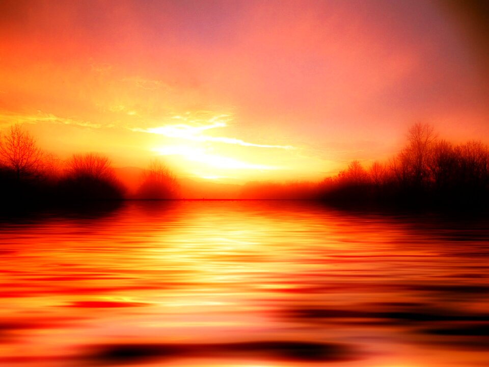 Sun water lake