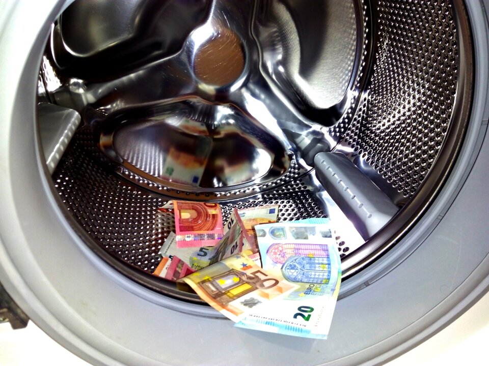Laundry laundering corruption