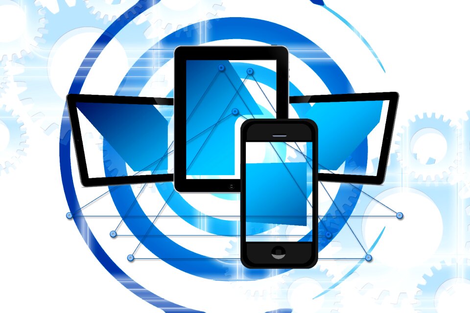 Mobile phone tablet gears