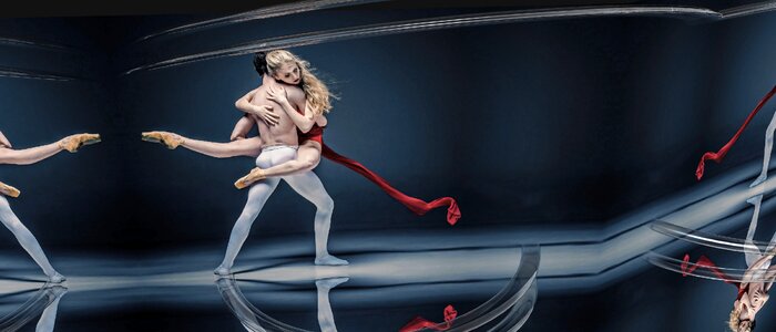 Figure ballet the passion of the christ