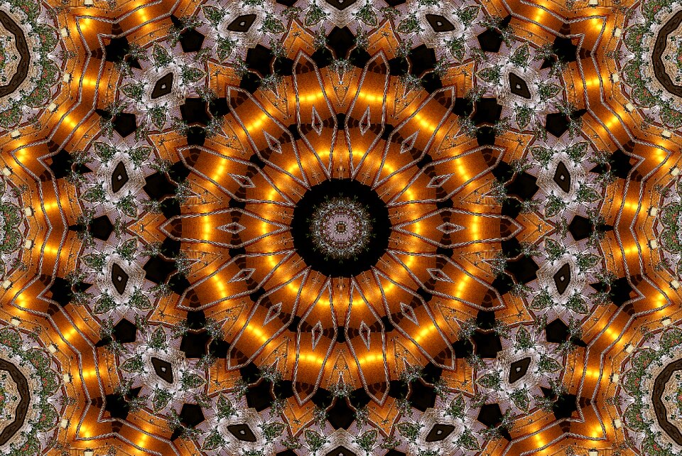 The centre of golden wheels