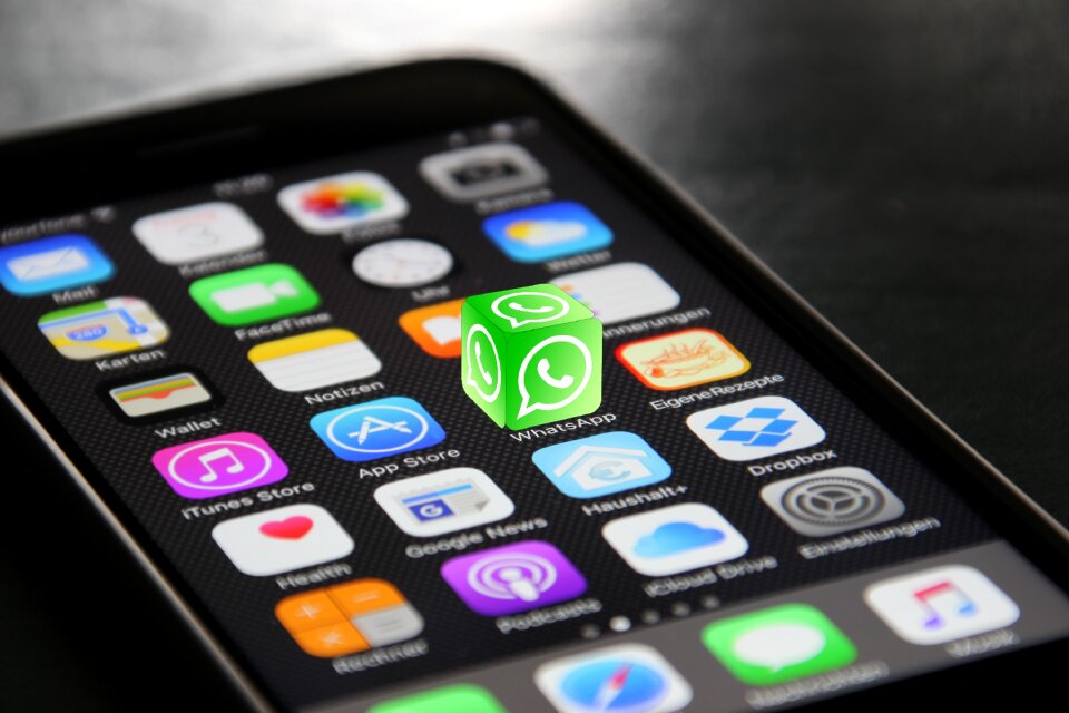 Smartphone phone homescreen