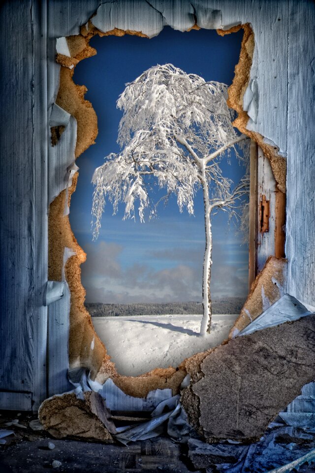 Hole see through by looking