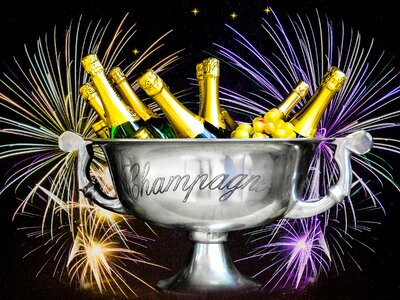 2017 champagne bucket