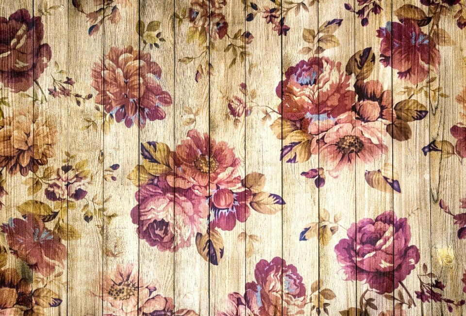 Romantic roses wood