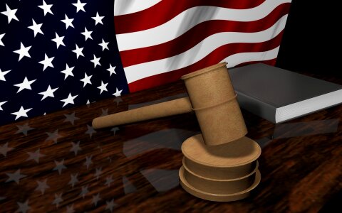 Paragraphs hammer flag