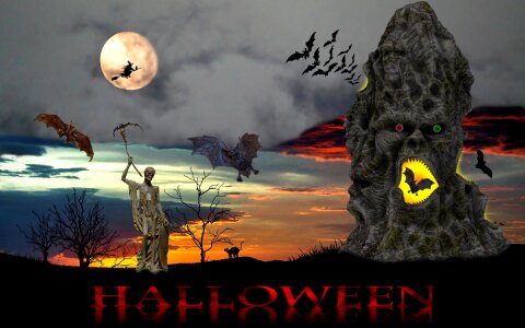 Moon the witch creepy