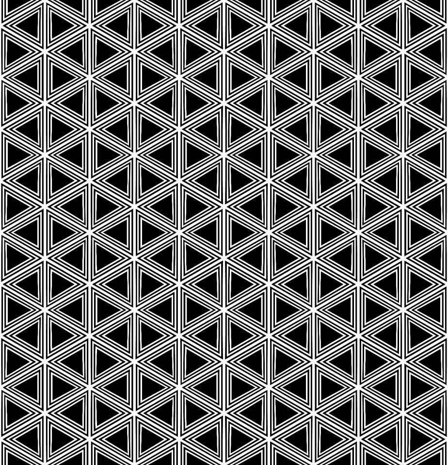 Black and white triangular grid