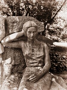 Young sculpture stone