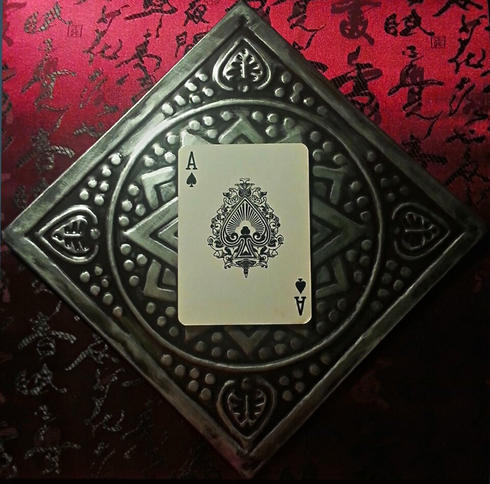 Red back poker