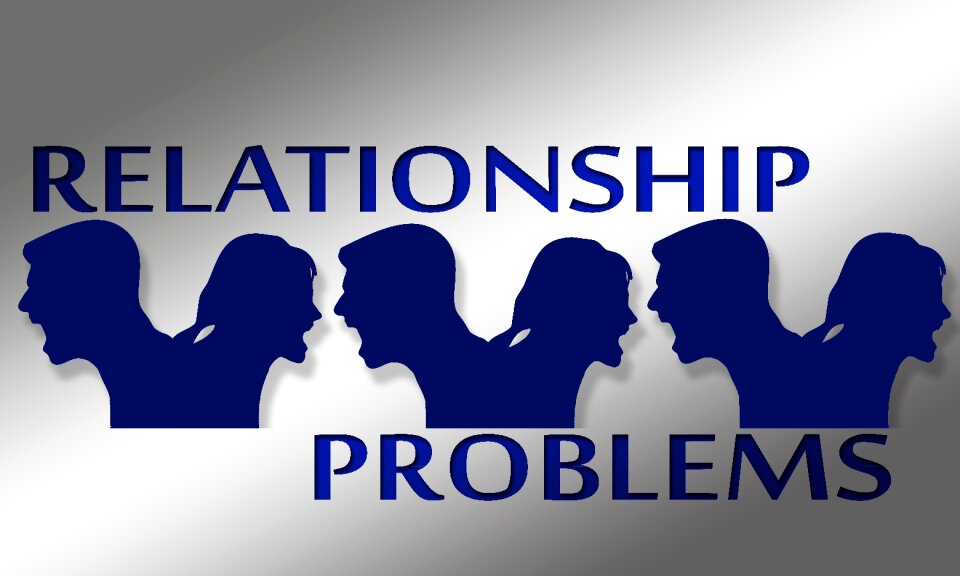 Discussion difference relationship