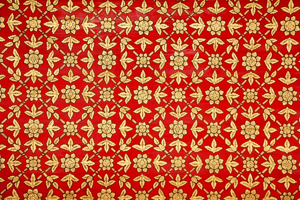 Golden background red