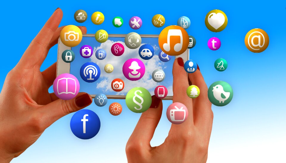 Social networks media system
