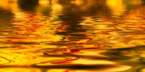 Golden background wallpaper