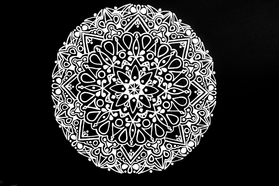 Henna creativity circle
