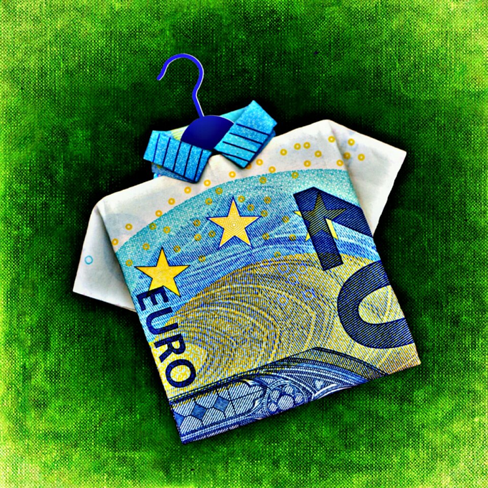 Euro cash and cash equivalents reserve