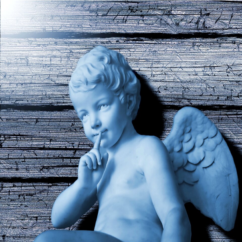 Figure child angel face