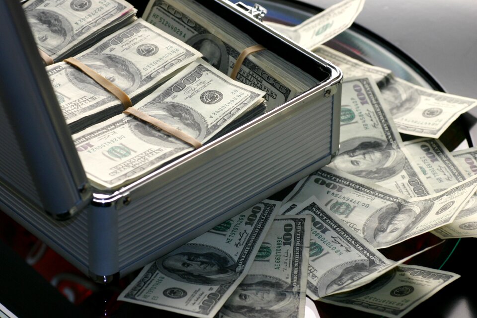 Business finance cash