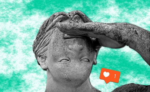The statue of the head of the upside down