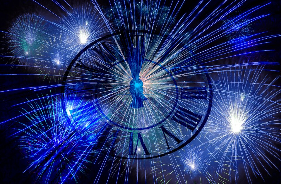Twelve fireworks minutes