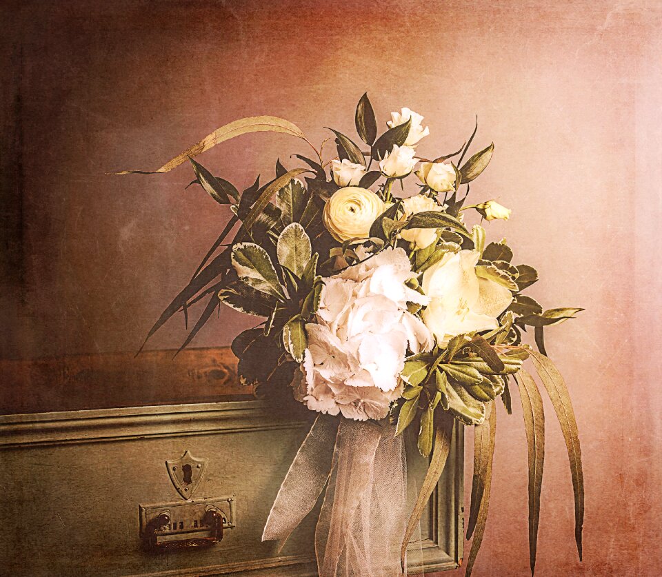 Antique texture decor