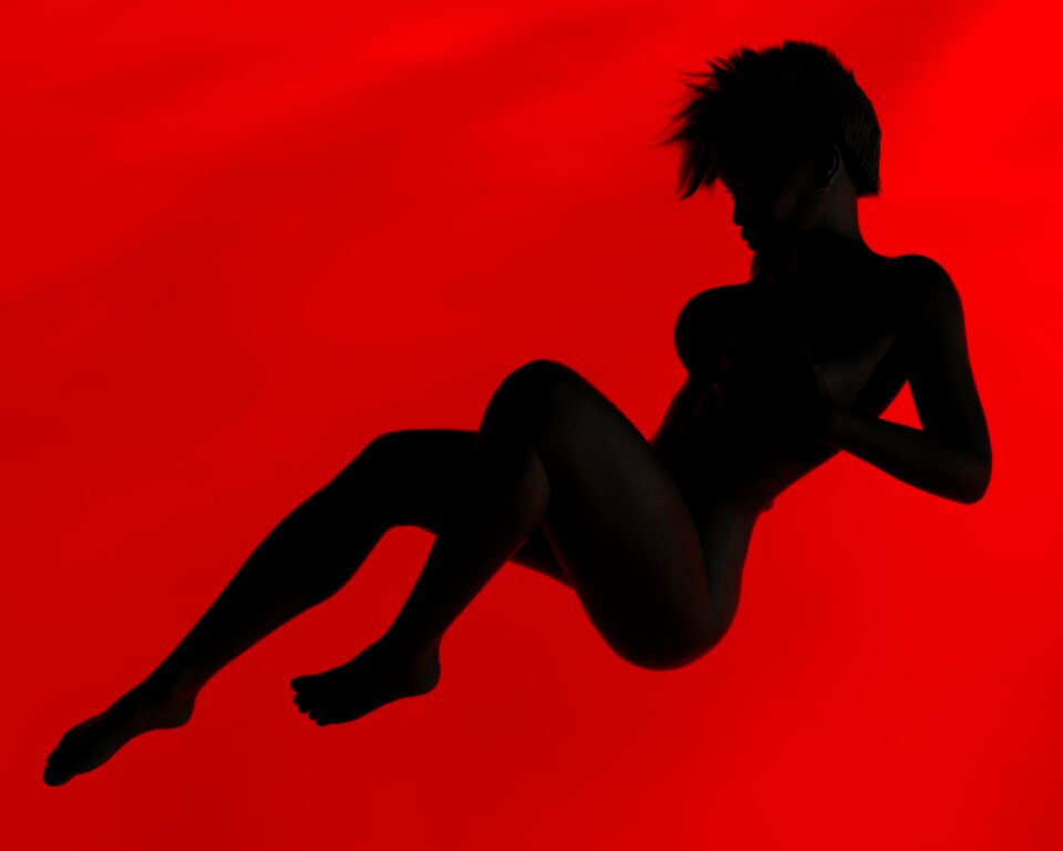 Pose erotic female