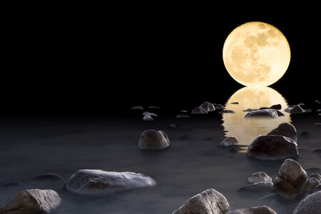 Rock reflection horizon