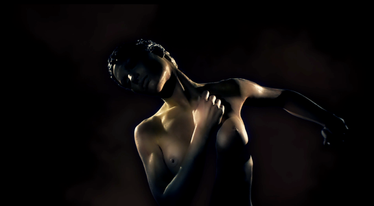 Gold show women