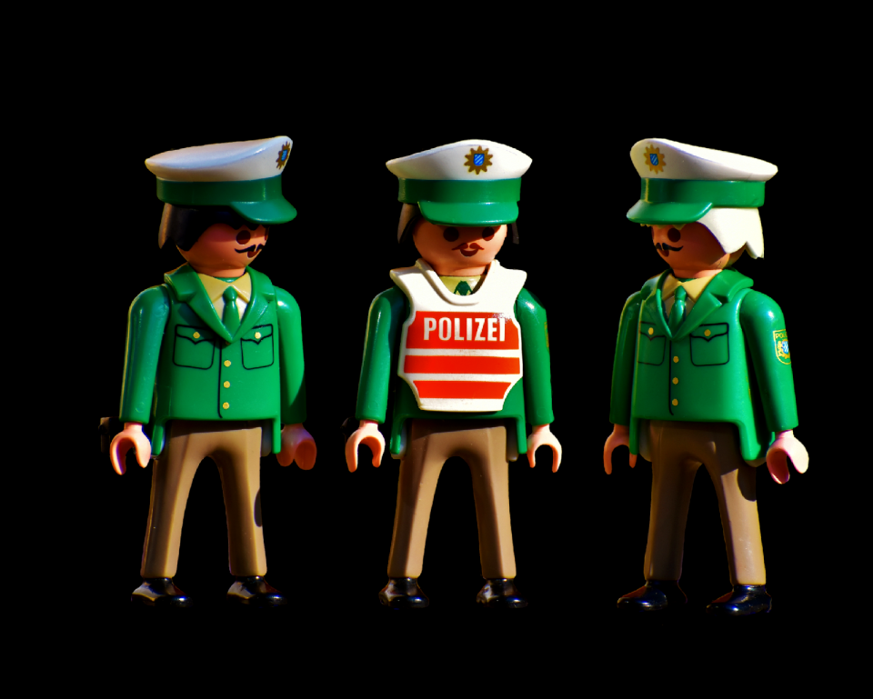 Green figures funny