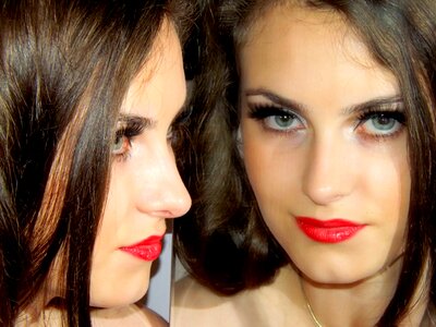 Red lipstick reflection nice photo