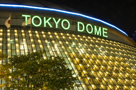 8 Tokyo Dome