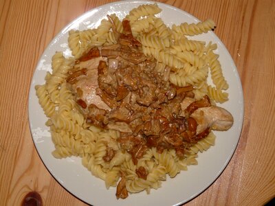 Eat main course food