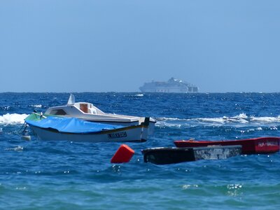 Sea ocean cruise ship photo
