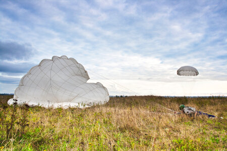 skydiver photo