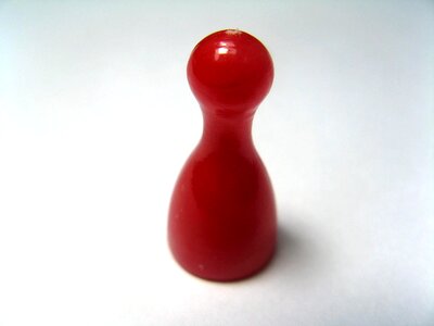 Figure red 