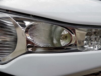Motorcycle vehicle headlight