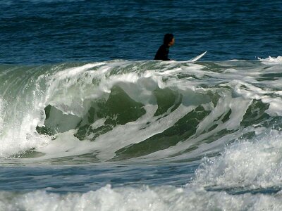 Background waves 