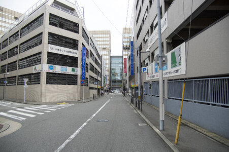 8 Hakata City