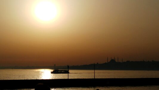 Atmosphere backlight beach photo