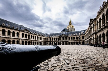 Military barracks paris