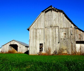 Barns farm buildings photo