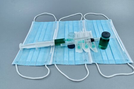 Antibacterial antibiotic antibody