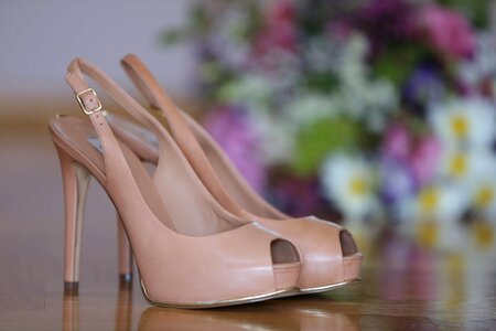 Close-Up elegance heels photo