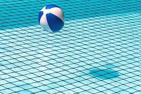 Ball ceramics pool