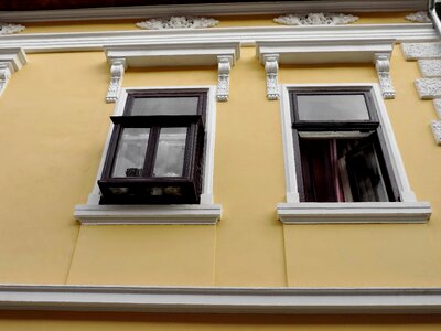 Baroque facade window photo