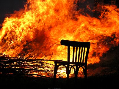Burn chair wood fire