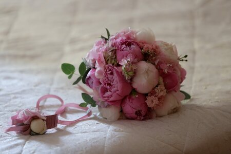 Still Life pinkish wedding bouquet photo