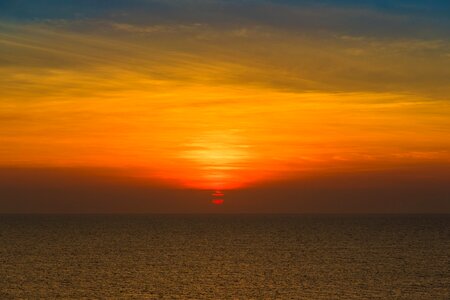 Atmosphere backlight beach photo