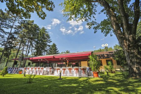 Ceremony exterior park