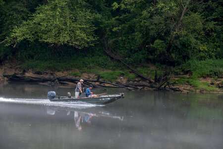 People fishing on the Cumberland River Tailwater-2 photo